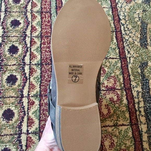 BOOTIES WITH DOUBLE BUCKLES - Picture 2 of 2